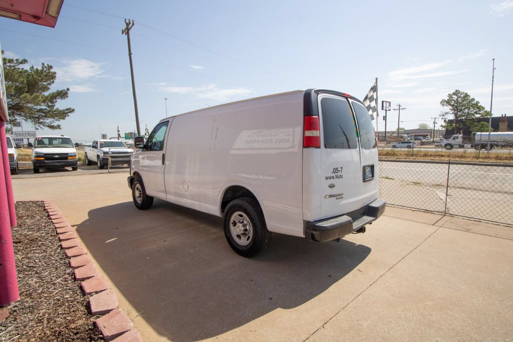 Used 2014 Chevrolet Express 2500 RWD image 6