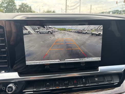 New 2026 GMC Sierra 1500 Elevation image 26