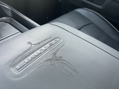 Used 2023 RAM 2500 Limited image 31