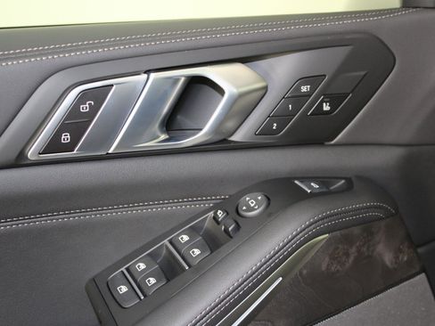 New 2026 BMW X5 xDrive40i w/ M Sport Package image 23