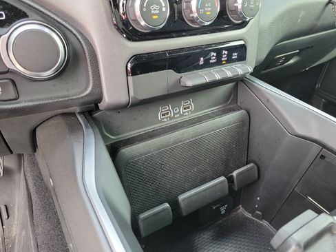 Certified 2025 RAM 1500 Big Horn RWD image 19