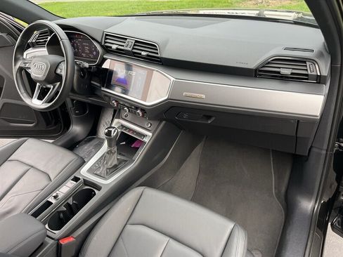 Used 2021 Audi Q3 2.0T Premium Plus w/ Premium Plus Package AWD/4WD image 34