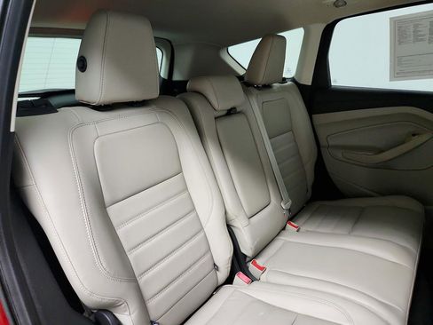 Used 2018 Ford Escape Titanium AWD/4WD image 29