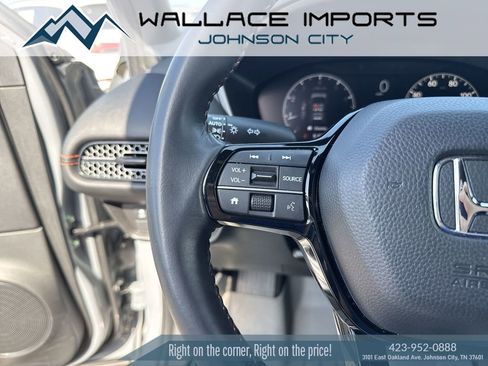 Used 2025 Honda HR-V Sport image 29