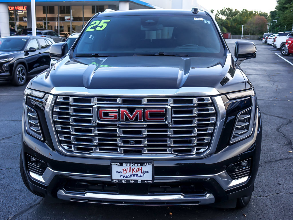 Certified 2025 GMC Yukon Denali AWD/4WD image 5