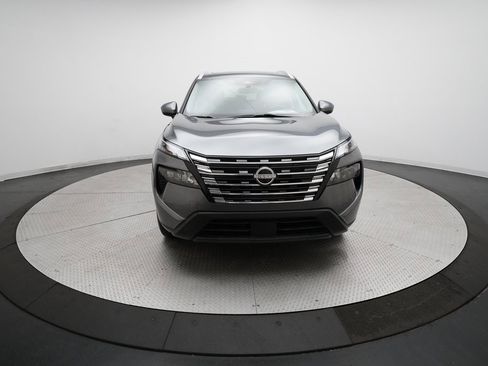 Certified 2024 Nissan Rogue SV w/ SV Premium Package image 11