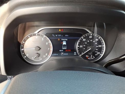 Certified 2024 Nissan Titan SV w/ SV Convenience Package image 9