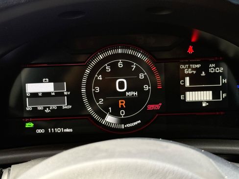 Used 2025 Subaru BRZ tS RWD image 14