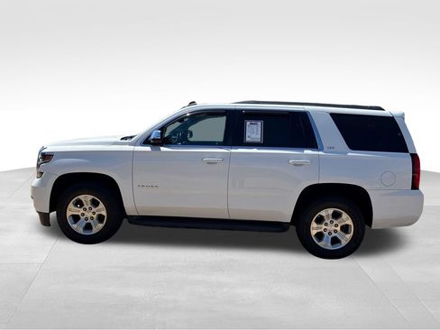 Used 2015 Chevrolet Tahoe LT w/ Luxury Package AWD/4WD image 2