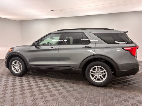 New 2026 Ford Explorer Active image 12