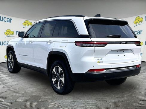 Used 2022 Jeep Grand Cherokee Limited 4xe w/ Luxury Tech Group II AWD/4WD image 4