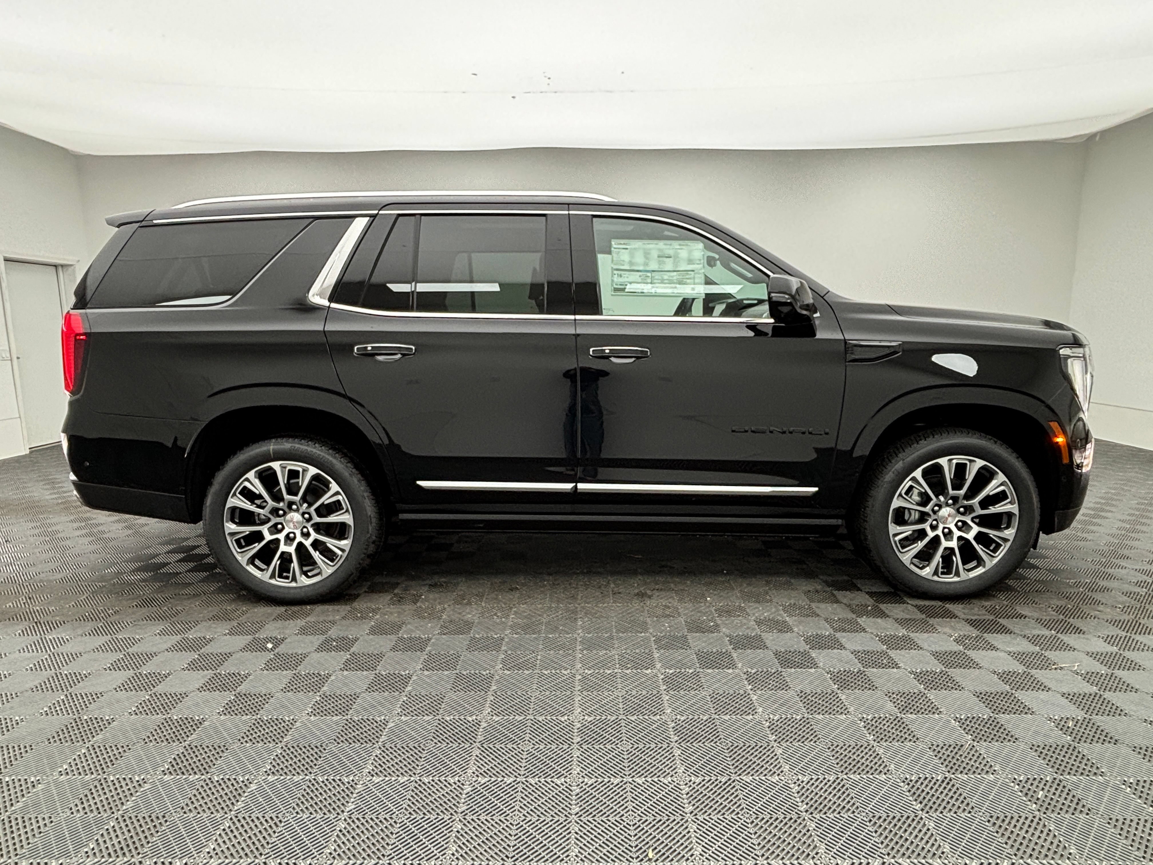 New 2026 GMC Yukon Denali AWD/4WD image 10