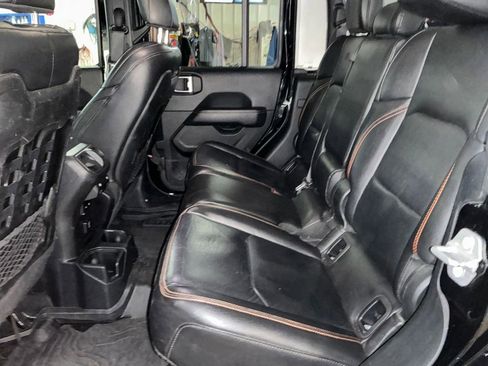 Used 2020 Jeep Gladiator Mojave AWD/4WD image 27