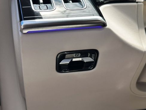 Certified 2023 Mercedes-Benz S 580 4MATIC Sedan image 36