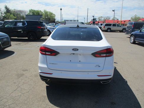 Used 2020 Ford Fusion SE AWD/4WD image 6
