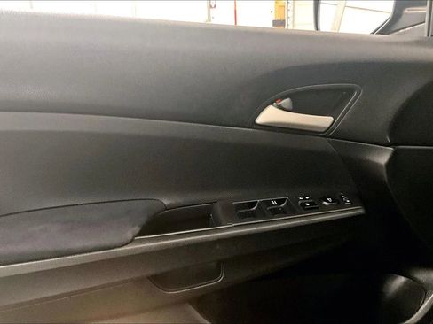 Used 2010 Honda Accord LX image 23