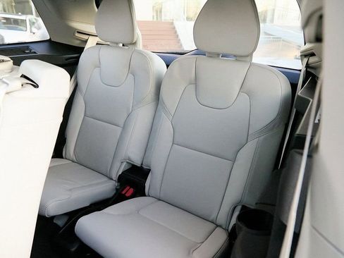 New 2026 Volvo XC90 T8 Ultra image 22