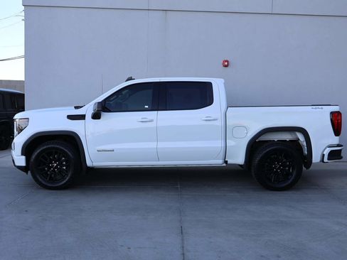 Used 2023 GMC Sierra 1500 Elevation image 2