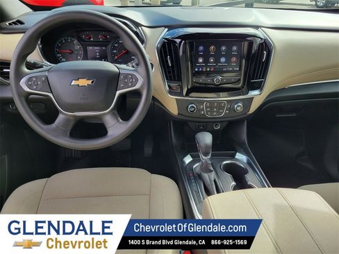 Certified 2023 Chevrolet Traverse LS image 9