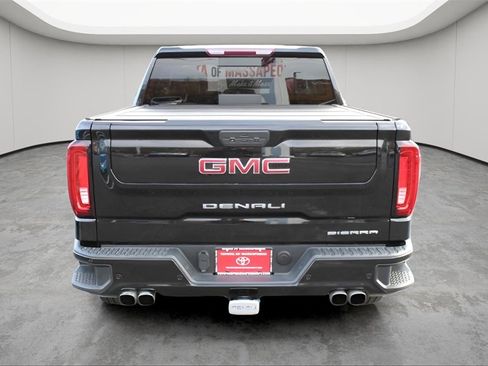 Used 2021 GMC Sierra 1500 Denali w/ Denali Premium Package image 4