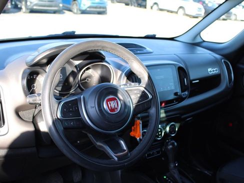 Used 2018 FIAT 500L Pop w/ Popular Equipment Group image 14