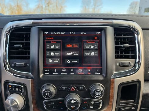 Used 2019 RAM 1500 Laramie w/ Convenience Group AWD/4WD image 17