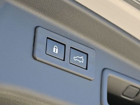 New 2026 Subaru Outback Premium image 15