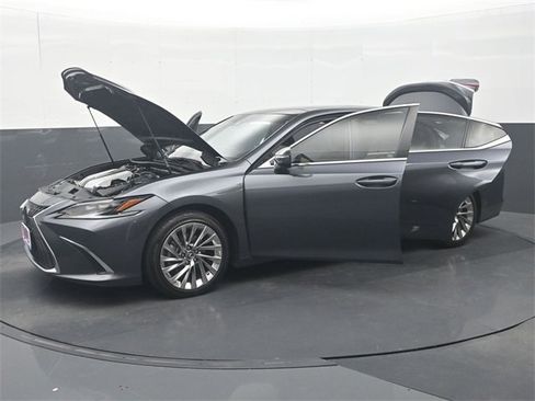 Used 2022 Lexus ES 350 Ultra Luxury image 38