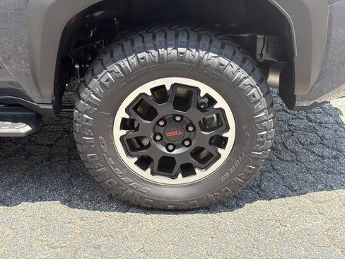 New 2026 Toyota 4Runner 4WD image 19