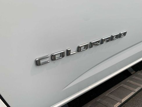 Certified 2022 Chevrolet Colorado LT w/ LT Convenience Package AWD/4WD image 27