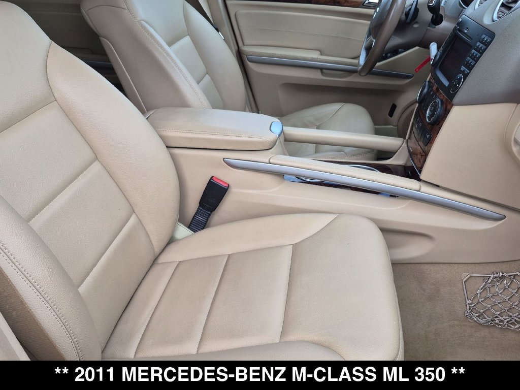 Used 2011 Mercedes-Benz ML 350 4MATIC image 32