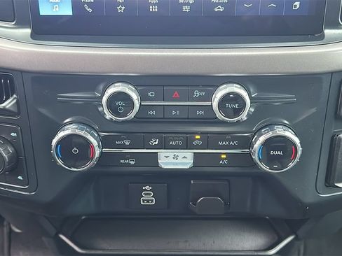 Used 2025 Ford F150 XLT w/ Equipment Group 301A Standard AWD/4WD image 27