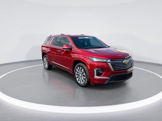 Used 2023 Chevrolet Traverse Premier FWD video 2