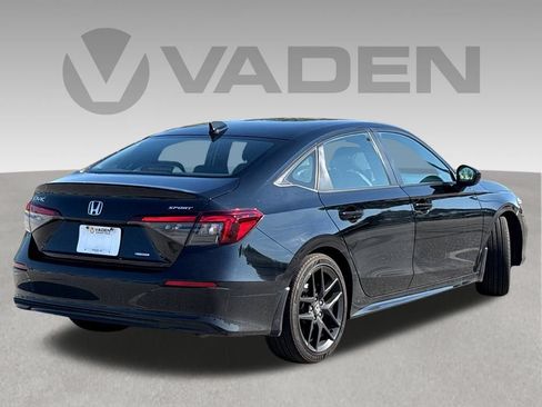 Used 2025 Honda Civic Sport image 22