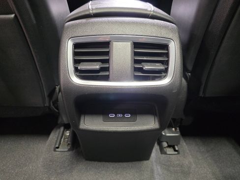 Used 2022 Acura RDX AWD w/ Technology Package image 16