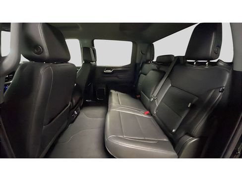 Used 2024 GMC Sierra 1500 SLT image 13