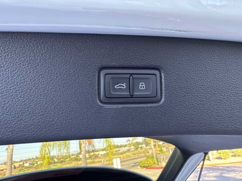 Used 2025 Audi Q7 3.0T Premium Plus image 50