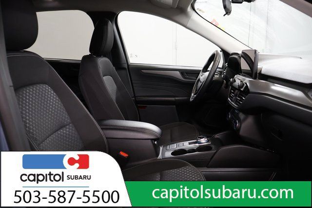 Used 2024 Ford Escape Active AWD/4WD image 28