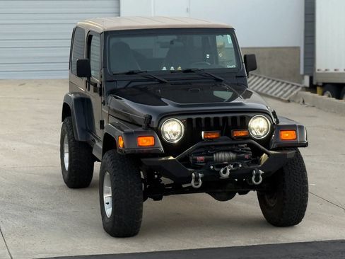 Used 2002 Jeep Wrangler Sahara AWD/4WD image 22