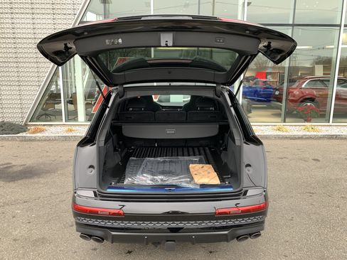 New 2026 Audi SQ7 Prestige image 20