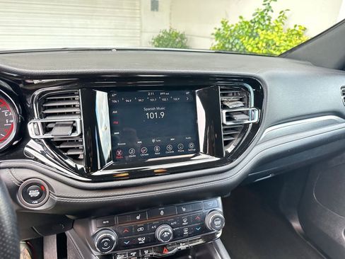 Used 2024 Dodge Durango SXT image 17