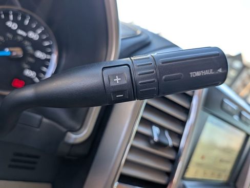 Used 2017 Ford F350 Lariat image 27