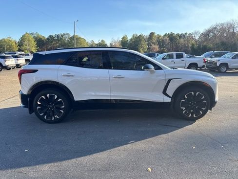 Used 2024 Chevrolet Blazer EV RS image 6