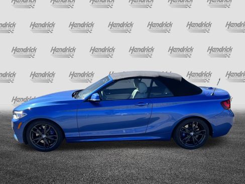 Used 2016 BMW M235i Convertible image 6
