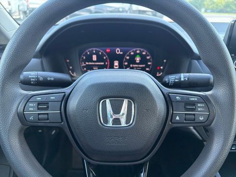 Used 2023 Honda Accord LX image 14