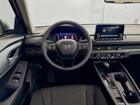New 2025 Honda Accord SE image 24