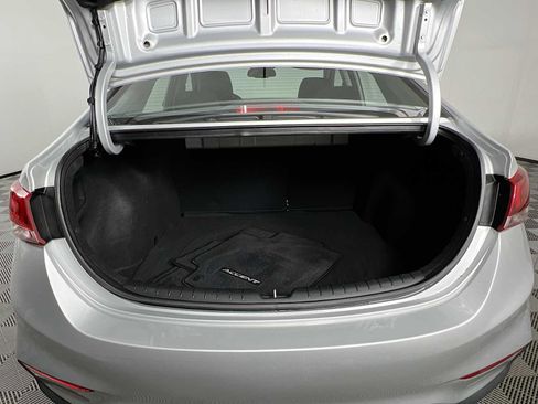 Used 2020 Hyundai Accent Limited FWD image 26