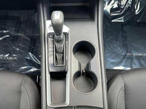 Used 2025 Nissan Altima 2.5 SV image 39
