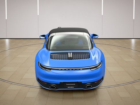 Certified 2022 Porsche 911 Targa 4S AWD/4WD image 39