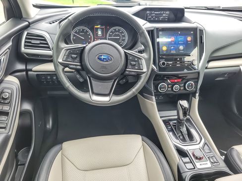 Certified 2023 Subaru Forester Limited AWD/4WD image 11